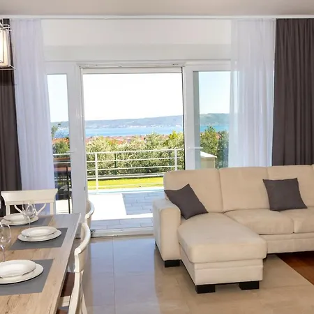 Villa Karmen