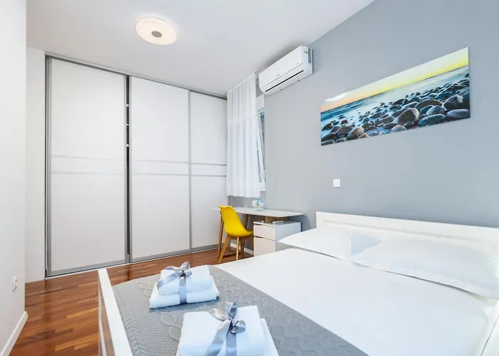 Villa Karmen Kaštel Stari